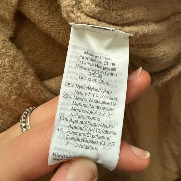 Alpaca and merino wool blend Women's Tan Sweater - Picture 5 of 5